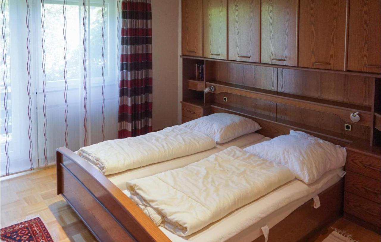 Cozy Apartment In Hinterweidenthal With Sauna Bagian luar foto